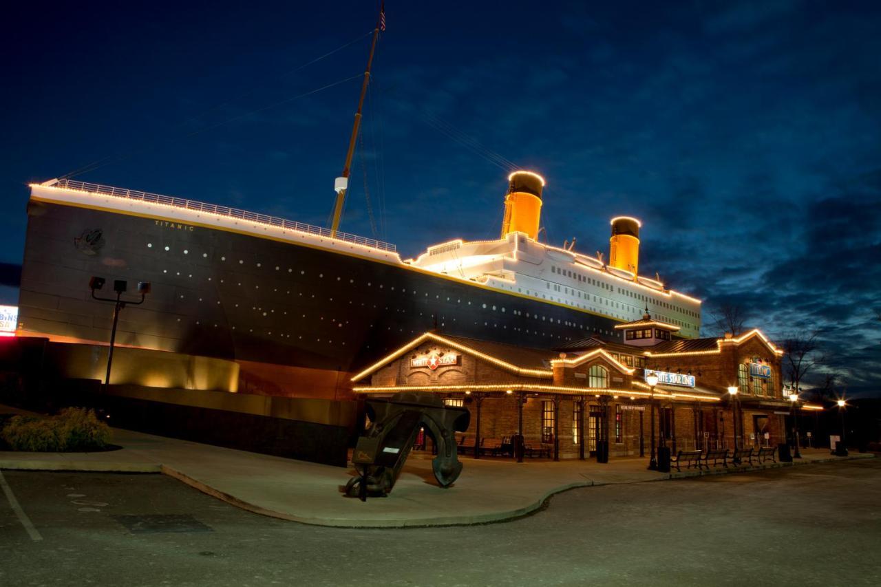 River Song, Near River, Hot Tub, Foosball, Wifi 1089 Free Tickets Each Paid Day, Dollywood And More Sevierville Kültér fotó